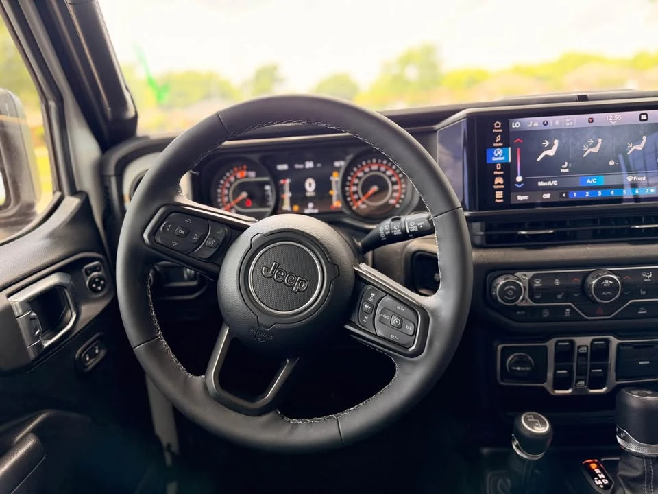 2026 Jeep JL Wrangler - Image 4 of 7