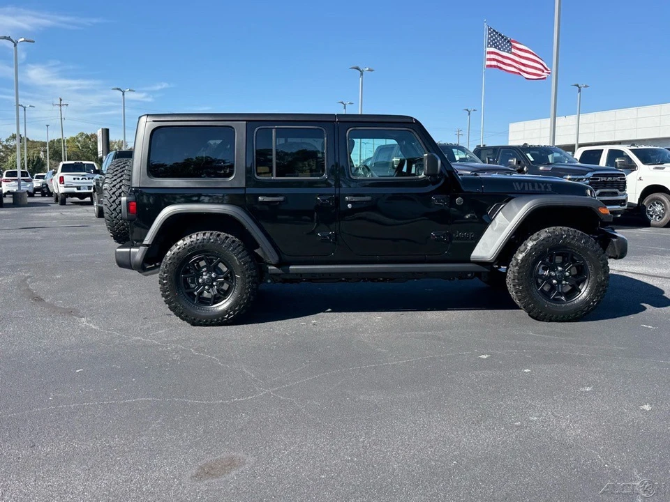 2026 Jeep JL Wrangler - Image 2 of 9