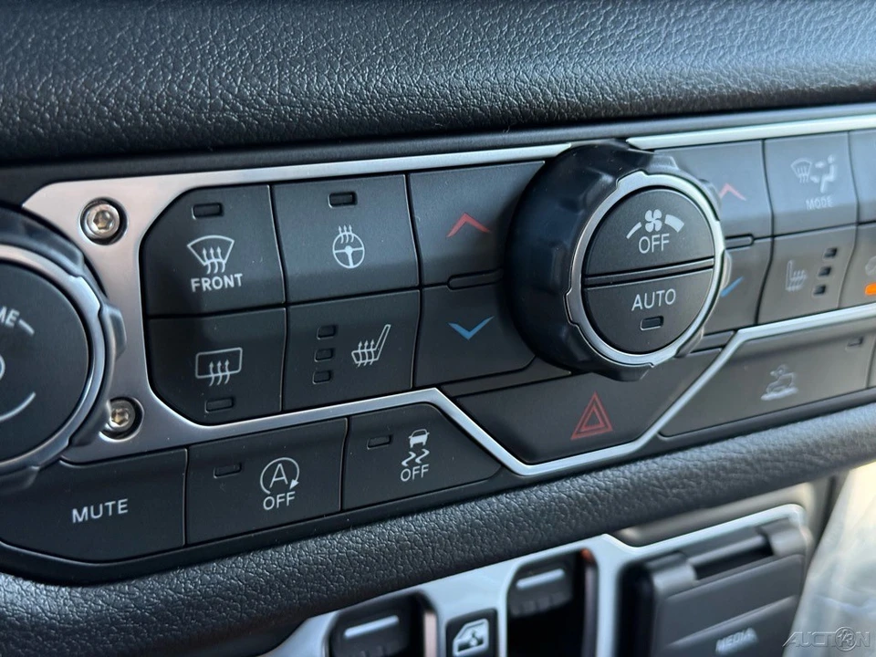 2026 Jeep JL Wrangler - Image 8 of 9