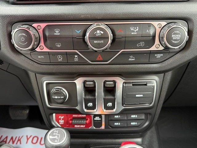 2026 Jeep JL Wrangler - Image 22 of 28