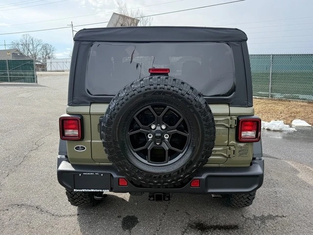 2026 Jeep JL Wrangler - Image 8 of 28