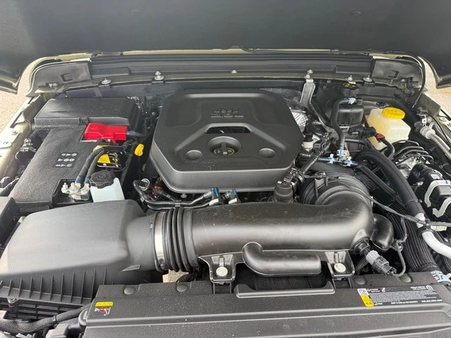 2026 Jeep JL Wrangler - Image 10 of 21
