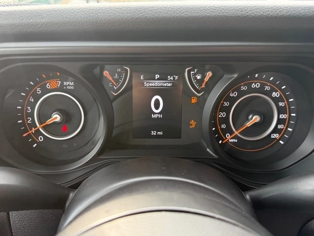 2026 Jeep JL Wrangler - Image 19 of 21