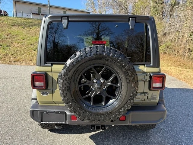 2026 Jeep JL Wrangler - Image 8 of 28