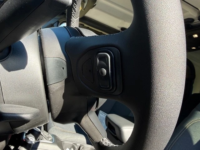 2026 Jeep JL Wrangler - Image 13 of 28