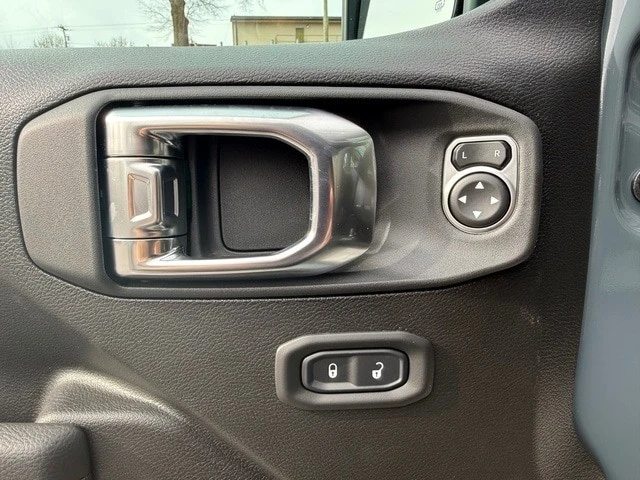 2026 Jeep JL Wrangler - Image 12 of 24