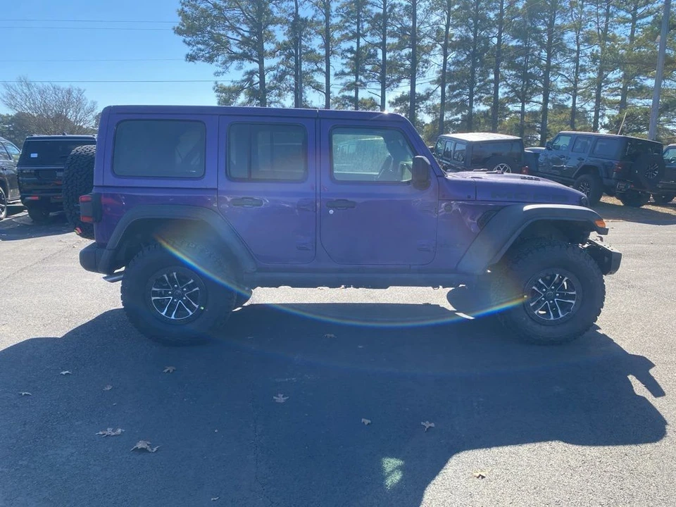 2026 Jeep JL Wrangler - Image 4 of 12