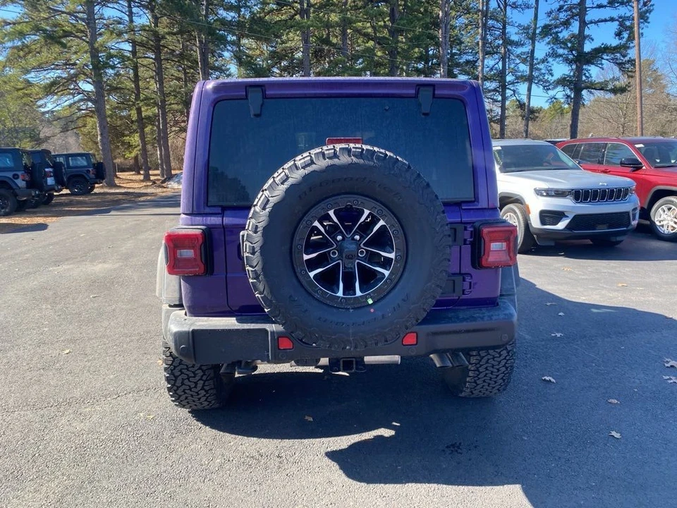 2026 Jeep JL Wrangler - Image 6 of 12