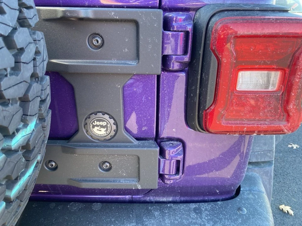 2026 Jeep JL Wrangler - Image 11 of 12