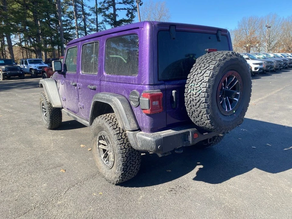 2026 Jeep JL Wrangler - Image 7 of 12