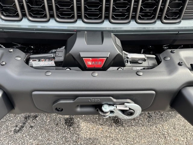 2026 Jeep JL Wrangler - Image 8 of 21