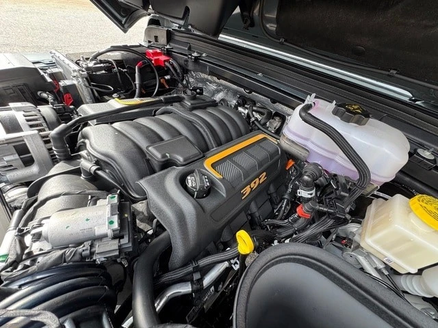 2026 Jeep JL Wrangler - Image 14 of 21
