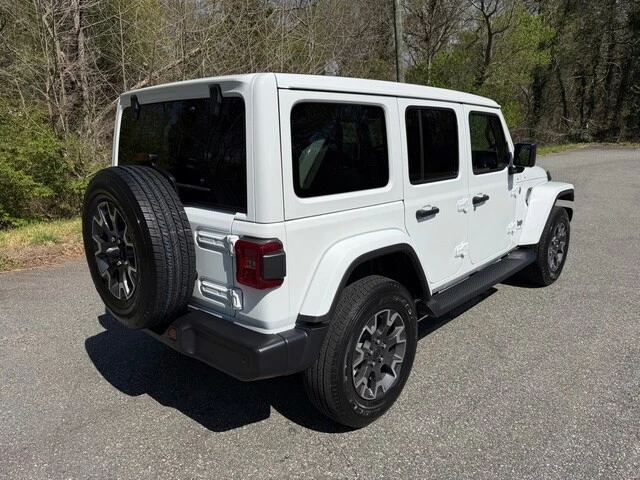 2026 Jeep JL Wrangler - Image 6 of 21