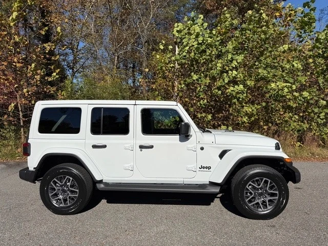 2026 Jeep JL Wrangler - Image 6 of 21