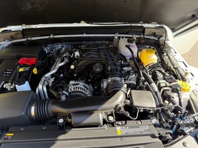 2026 Jeep JL Wrangler - Image 10 of 21