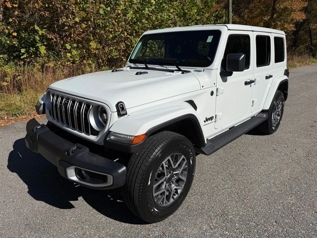 2026 Jeep JL Wrangler - Image 3 of 21