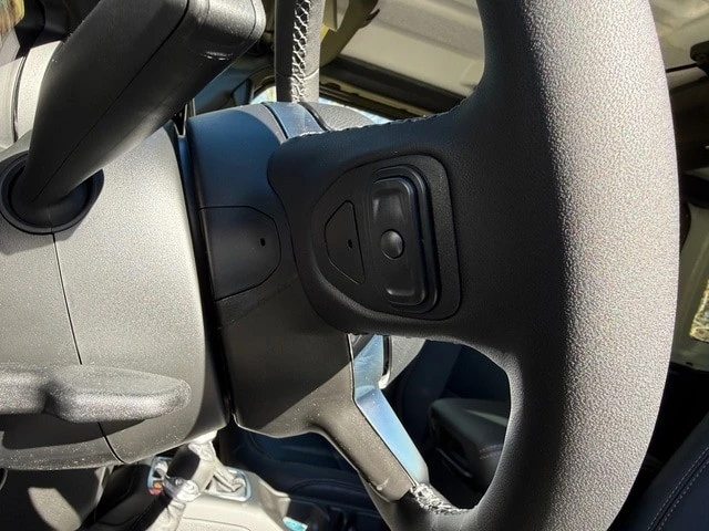 2026 Jeep JL Wrangler - Image 14 of 21