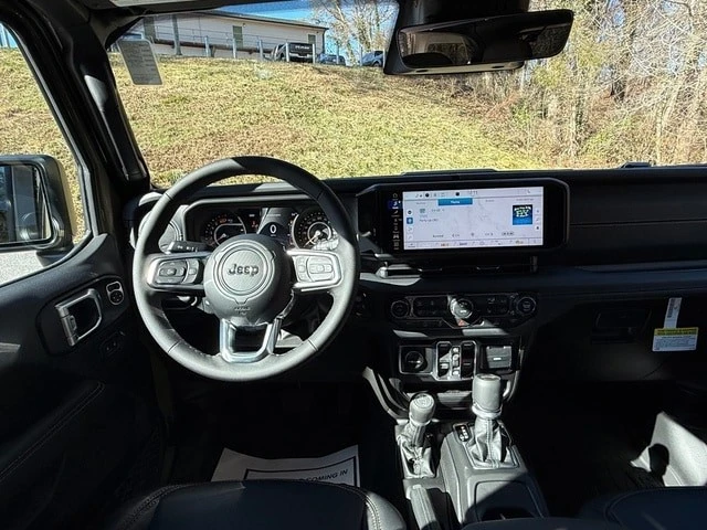 2026 Jeep JL Wrangler - Image 11 of 21