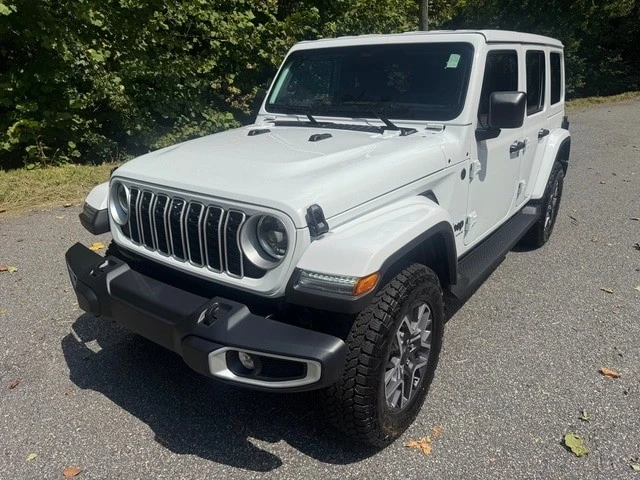 2026 Jeep JL Wrangler - Image 3 of 31
