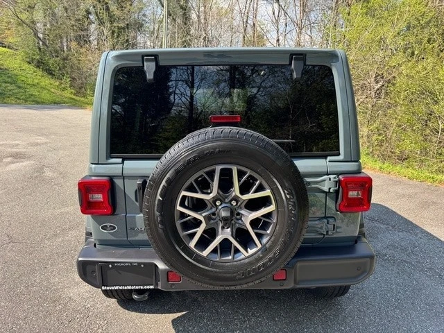 2026 Jeep JL Wrangler - Image 8 of 21