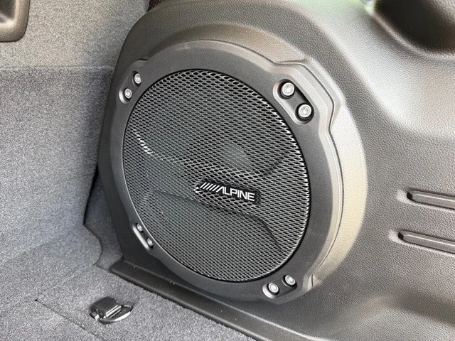 2026 Jeep JL Wrangler - Image 17 of 31