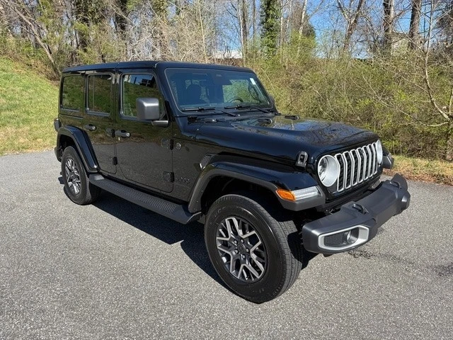 2026 Jeep JL Wrangler - Image 5 of 31