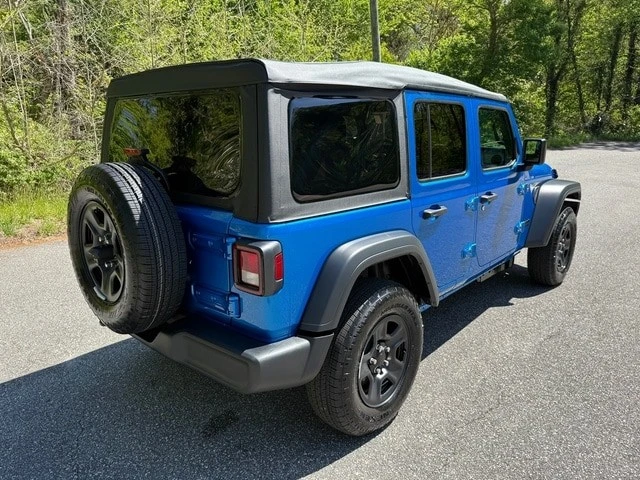 2026 Jeep JL Wrangler - Image 7 of 29