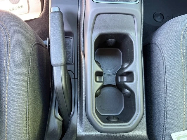 2026 Jeep JL Wrangler - Image 25 of 29