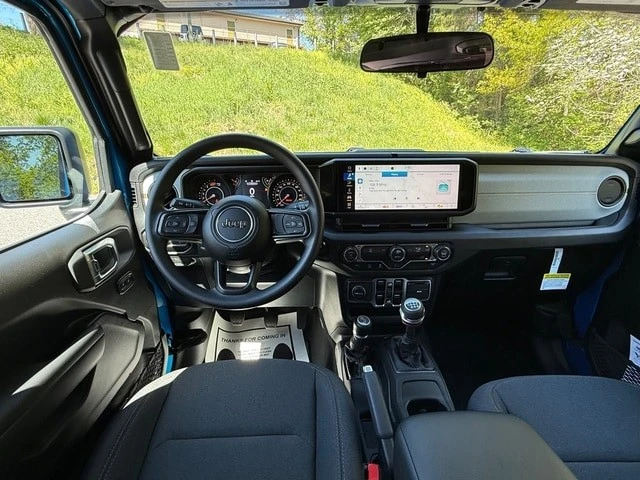 2026 Jeep JL Wrangler - Image 11 of 29