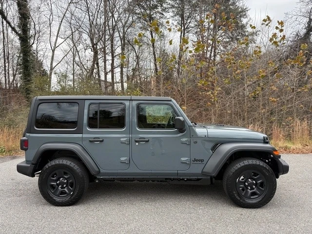 2026 Jeep JL Wrangler - Image 6 of 21