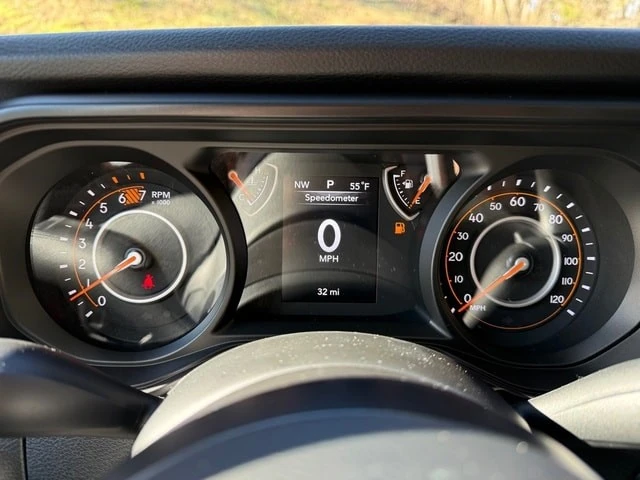 2026 Jeep JL Wrangler - Image 18 of 21