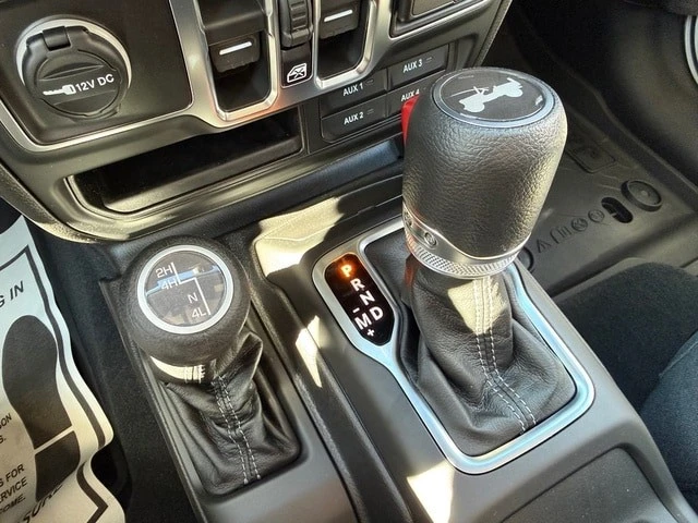 2026 Jeep JL Wrangler - Image 22 of 27