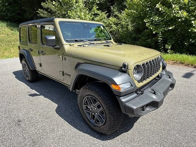 2026 Jeep JL Wrangler - Image 4 of 29