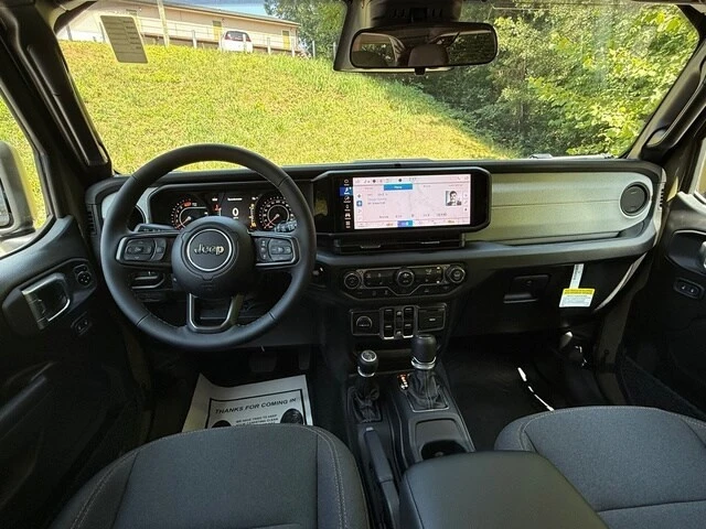 2026 Jeep JL Wrangler - Image 10 of 29