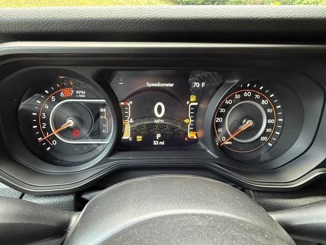 2026 Jeep JL Wrangler - Image 20 of 30