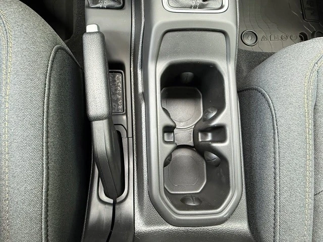 2026 Jeep JL Wrangler - Image 26 of 30