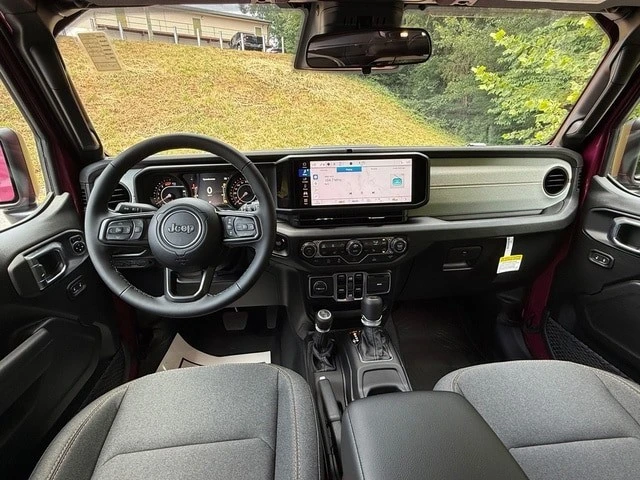2026 Jeep JL Wrangler - Image 11 of 30