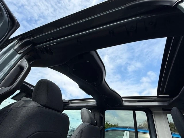 2026 Jeep - Image 27 of 31
