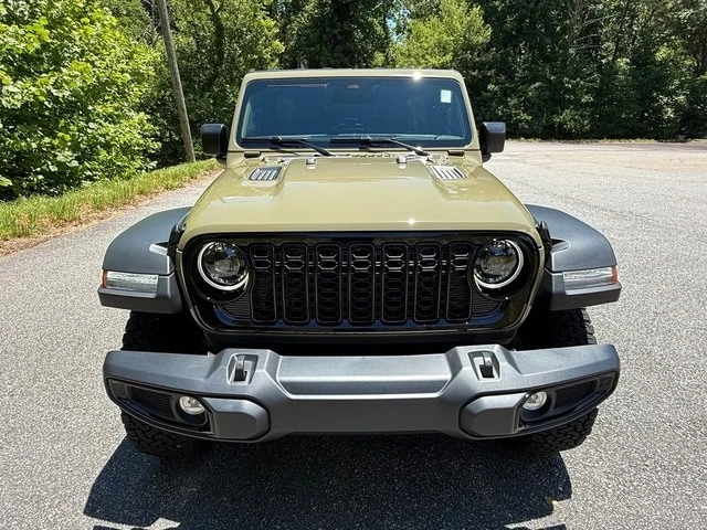 2026 Jeep JL Wrangler - Image 4 of 30