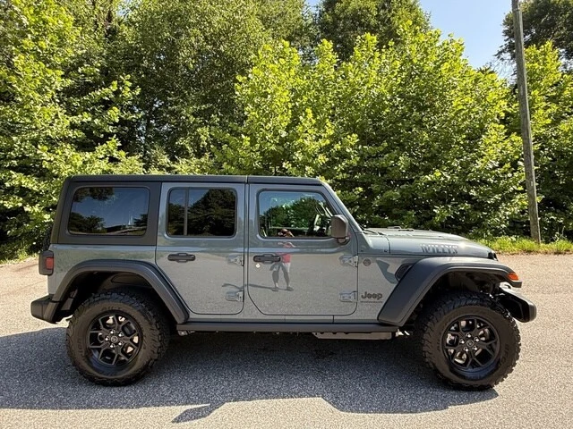 2026 Jeep JL Wrangler - Image 5 of 29
