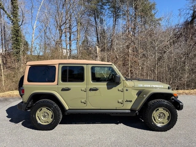 2026 Jeep JL Wrangler - Image 6 of 21