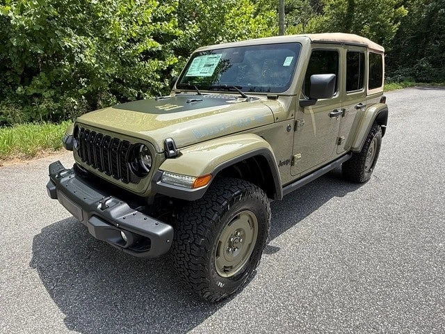 2026 Jeep JL Wrangler - Image 3 of 30