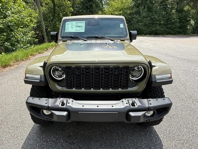 2026 Jeep JL Wrangler - Image 4 of 30