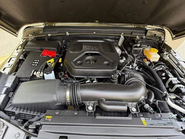 2026 Jeep JL Wrangler - Image 10 of 30
