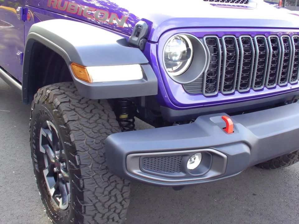 2026 Jeep JL Wrangler - Image 8 of 18