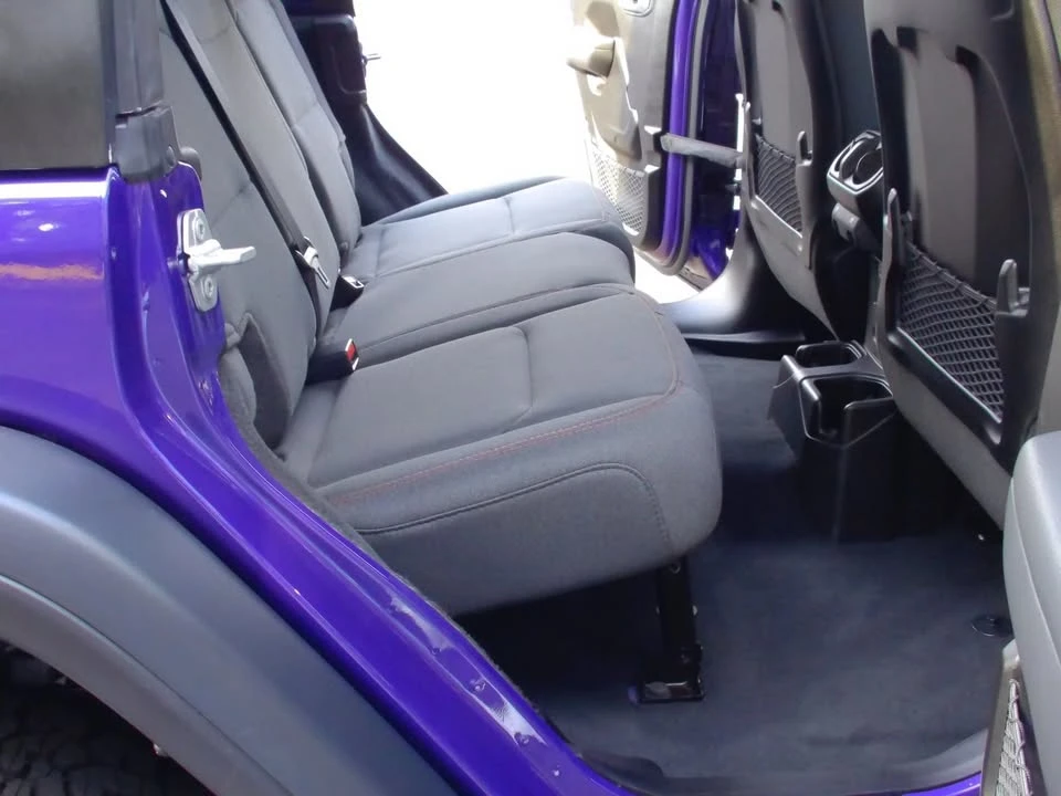 2026 Jeep JL Wrangler - Image 18 of 18
