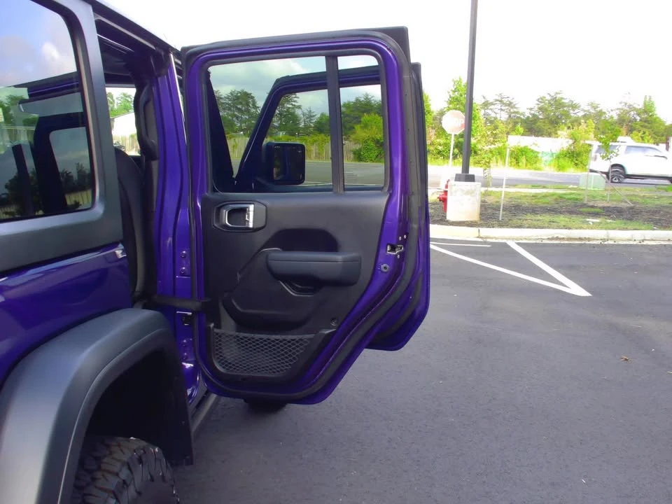 2026 Jeep JL Wrangler - Image 14 of 18