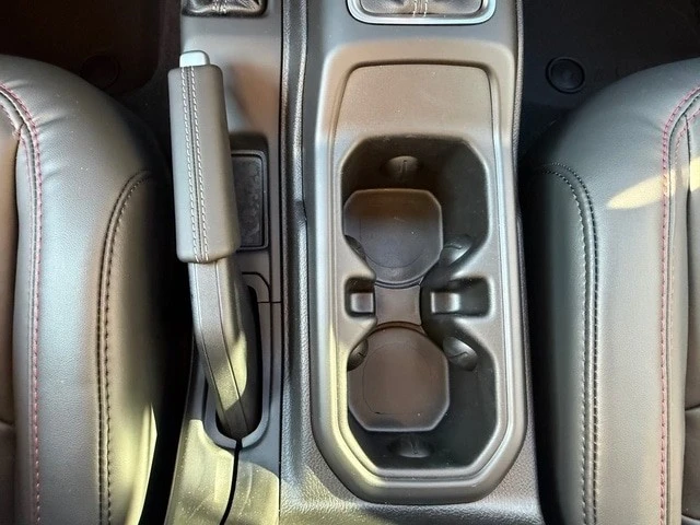 2026 Jeep JL Wrangler - Image 28 of 31