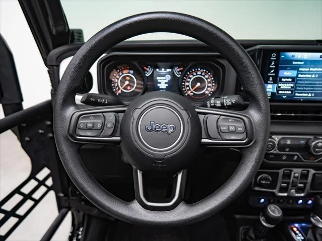 2026 Jeep JL Wrangler - Image 24 of 27