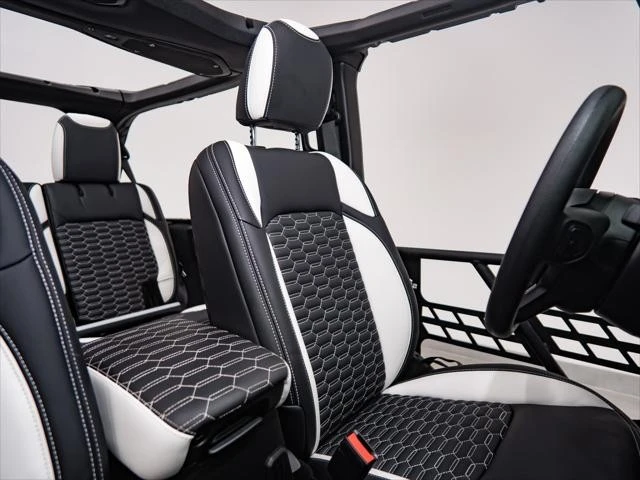 2026 Jeep JL Wrangler - Image 13 of 27